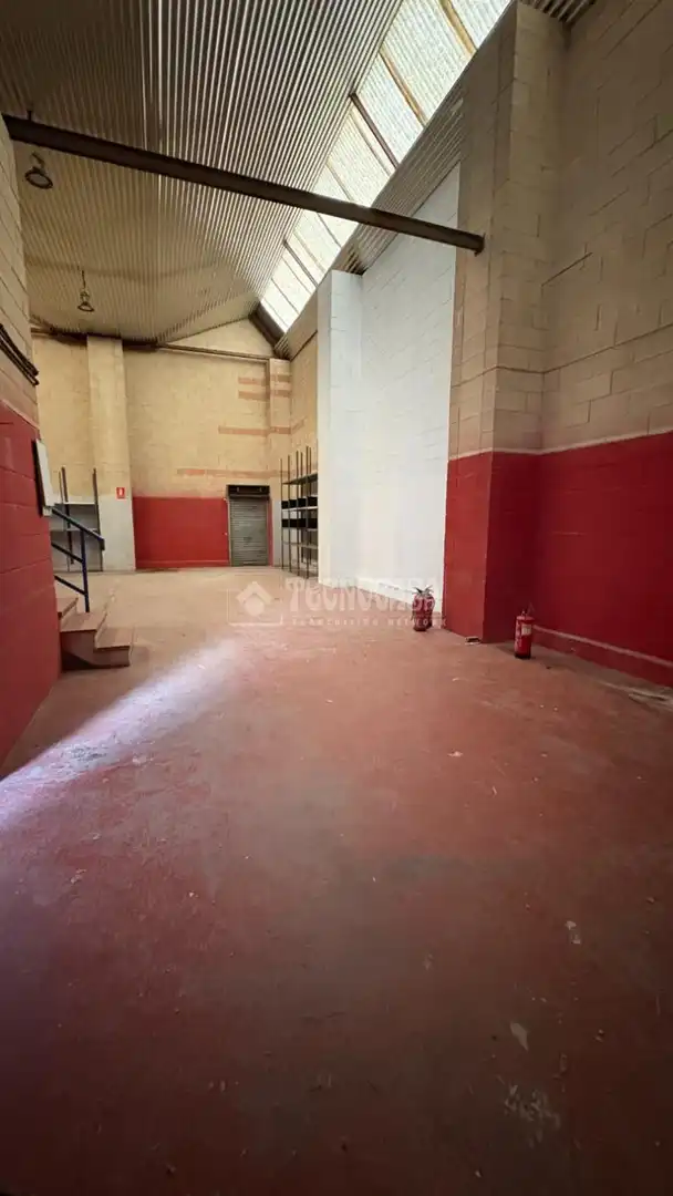 Local en venta en Alcalá de Henares con Aire acondicionado