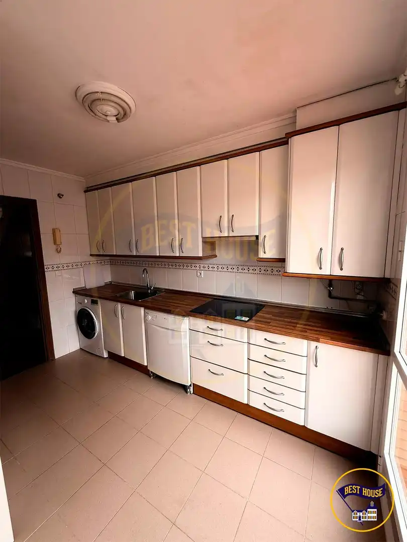 Detached homes for sale in Calle JOAQUIN RODRIGO , San Fernando - Carretera de Valencia
