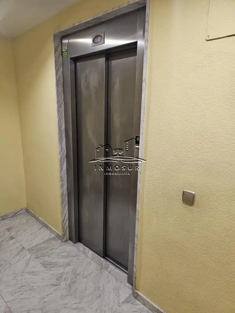 Flat with lift for sale in Centro, imagen 2