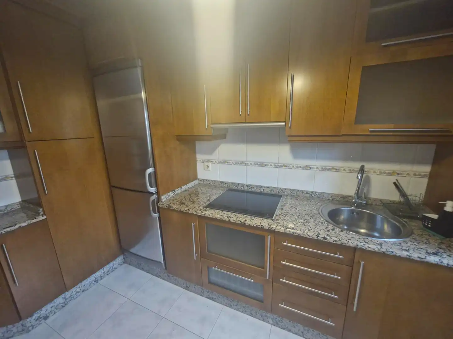 Cuina de Pis de lloguer en Barbadás amb Calefacció, Parquet i Moblat