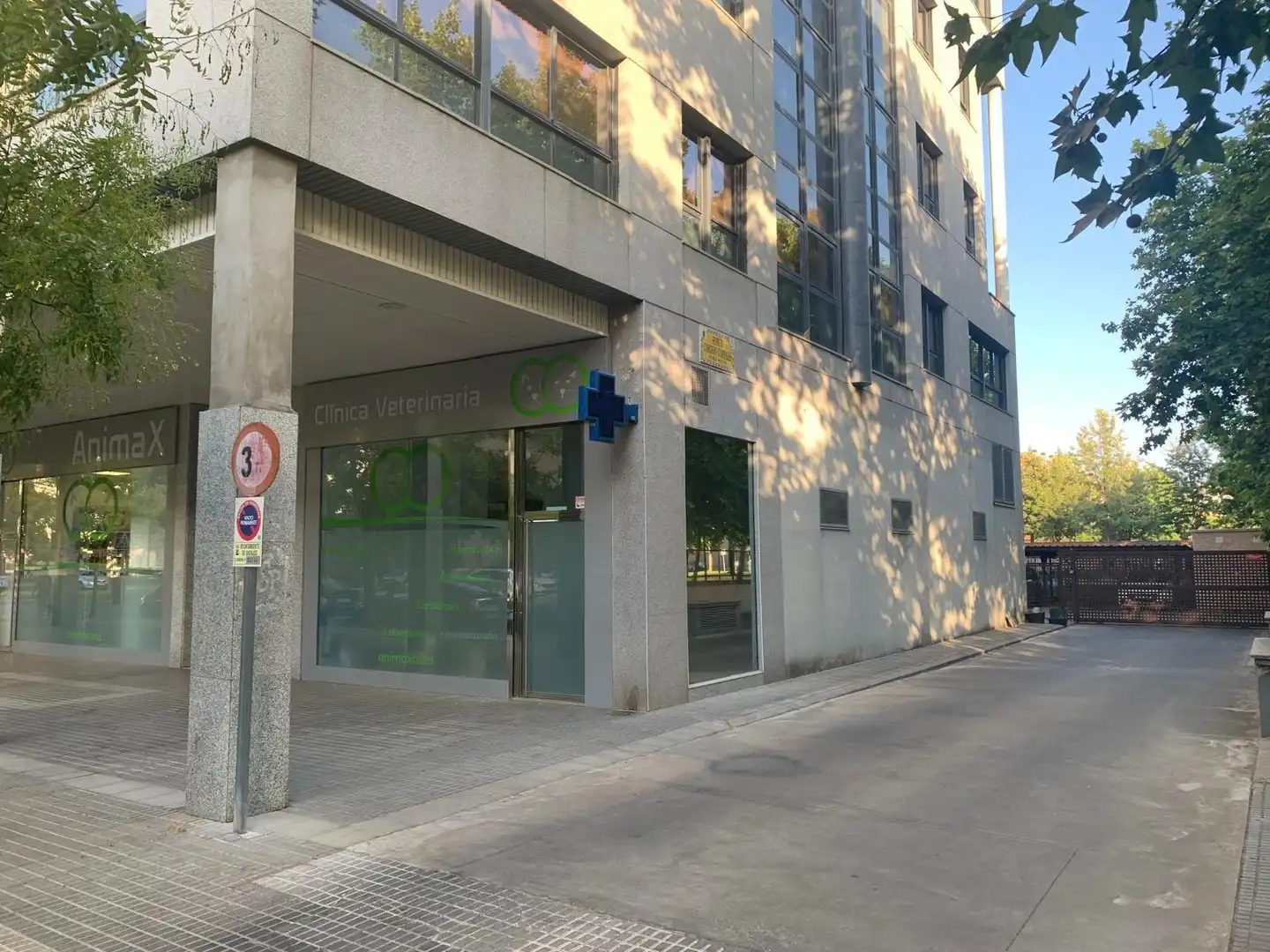 Individual for sale in Avenida JOSE M ALCARAZ Y ALENDA