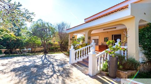 Foto 3 de Casa o xalet en venda a Los Pinares - La Masia, Bétera