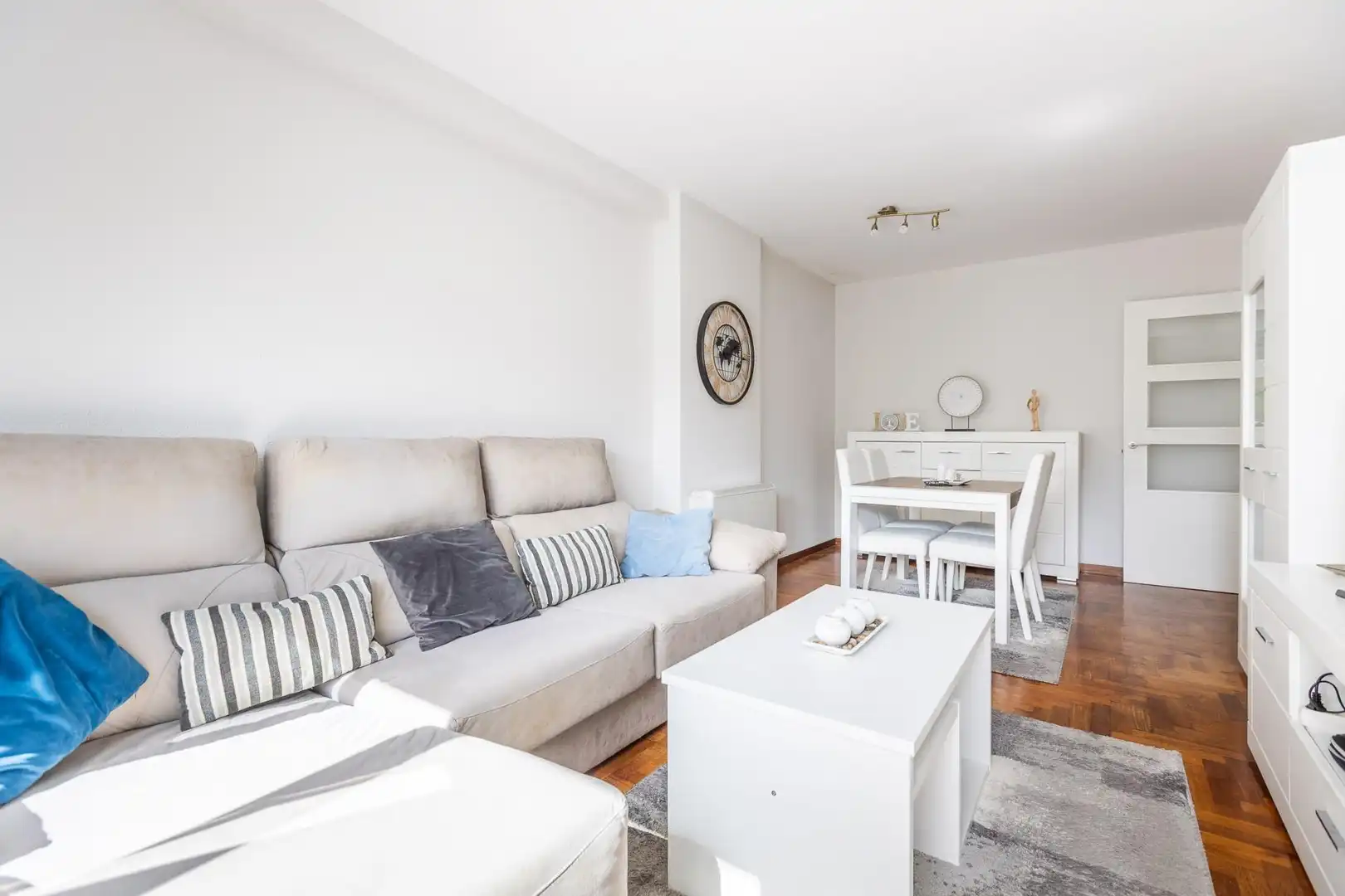 Living room of Flat for sale in Oleiros  with Storage room