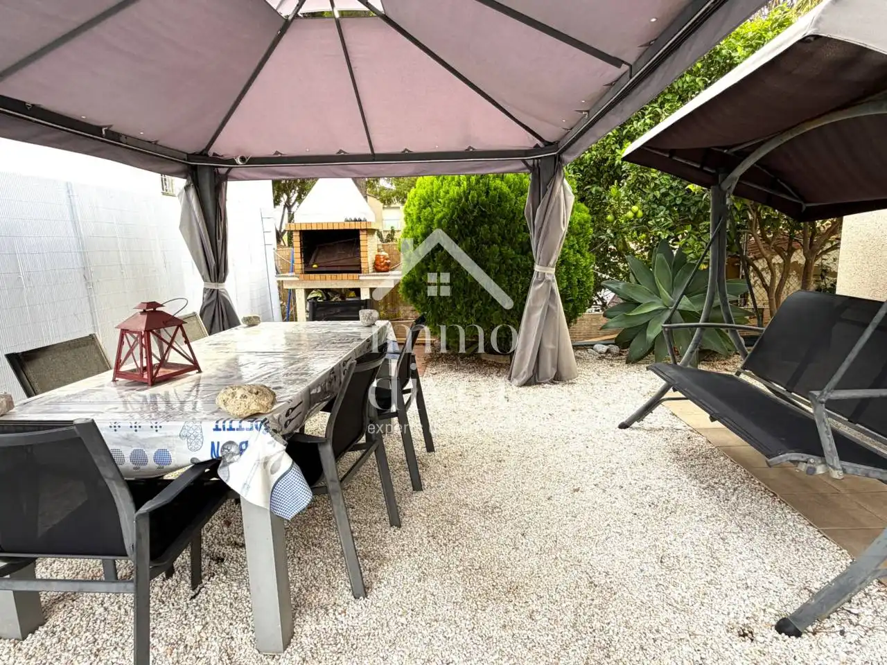 Casa aparellada amb jardí en venda a Calle Barcelona, imagen 31