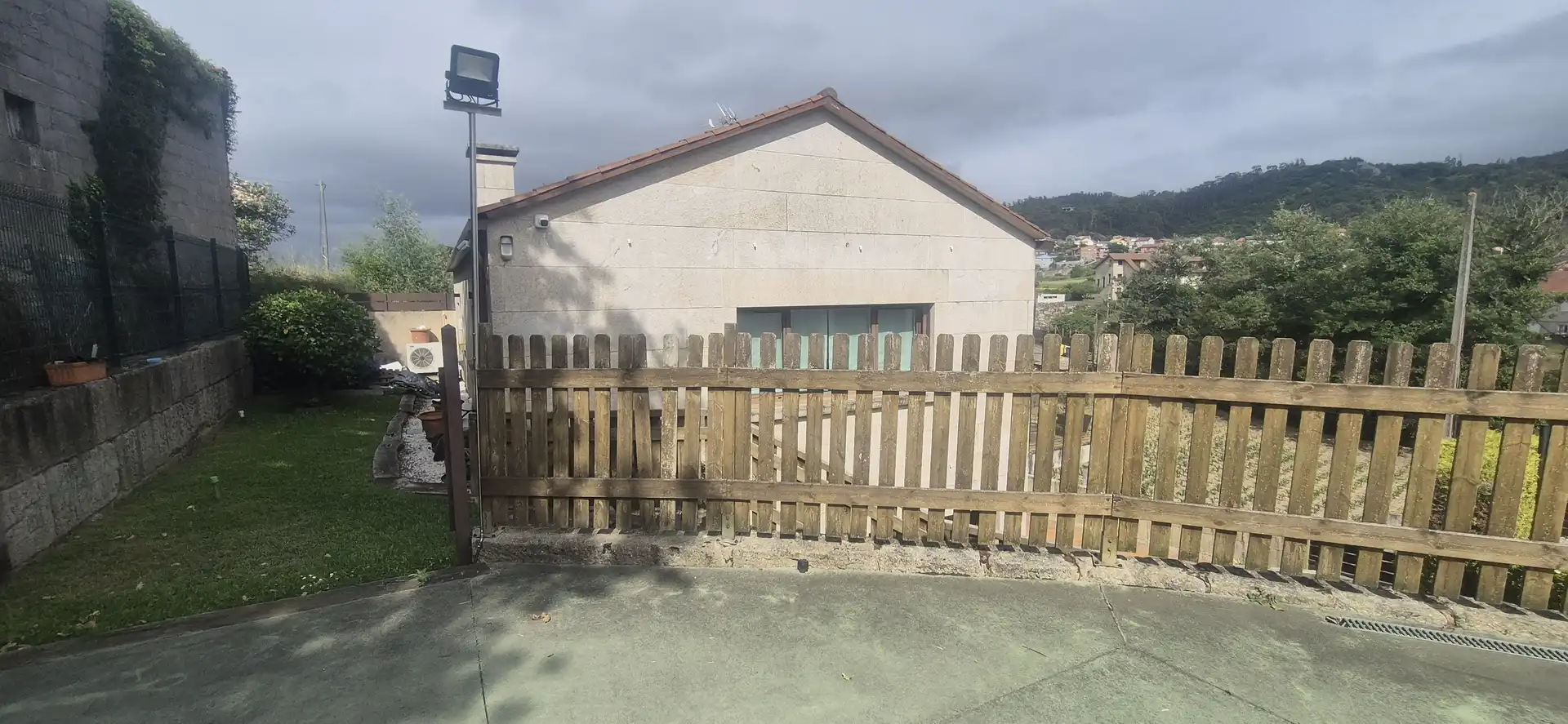 Vista exterior de Casa o chalet en venta en Vigo  con Aire acondicionado, Calefacción y Jardín privado