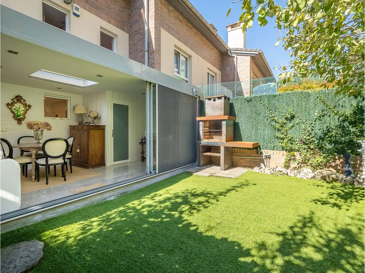 Casa con piscina en venta en Calle Arturo Campión 40, imagen 24