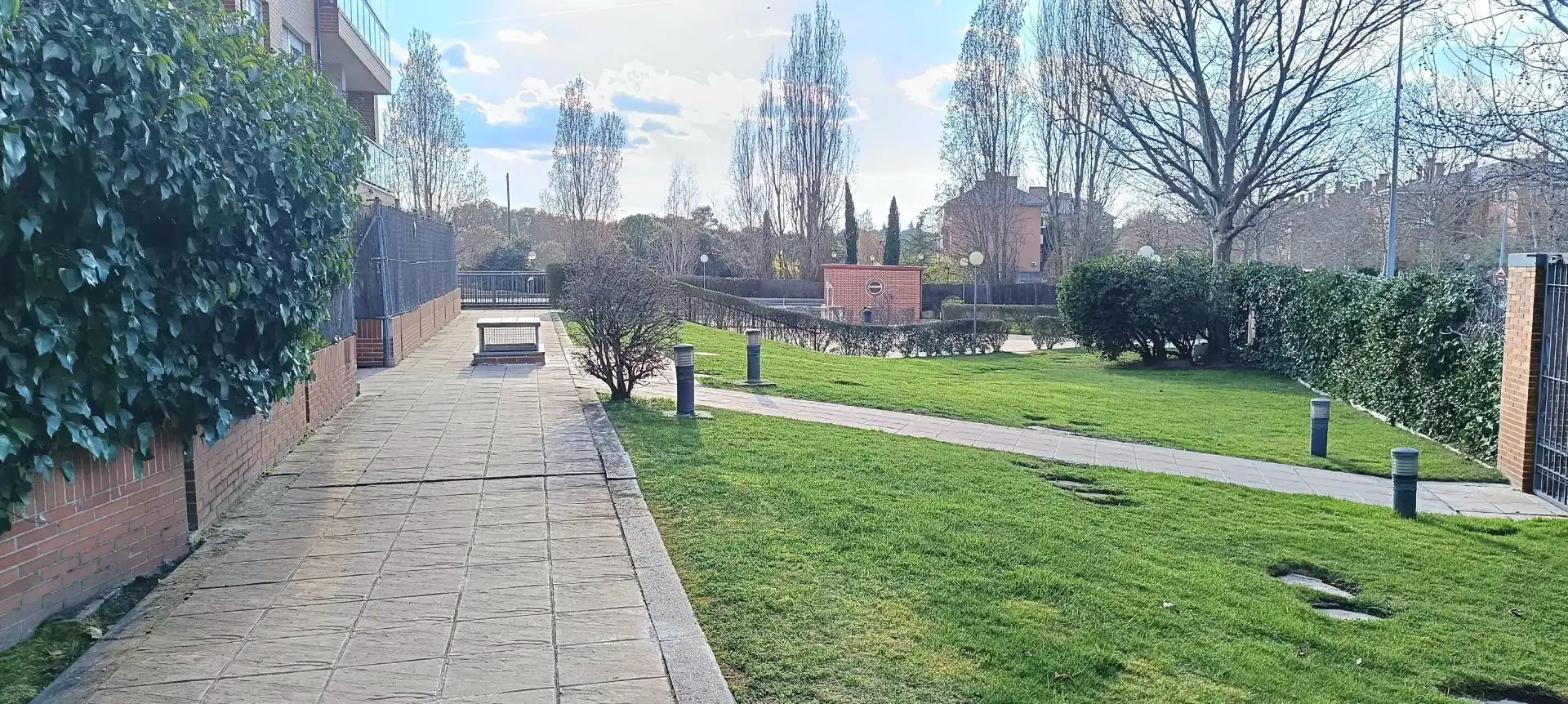 Pis en venda en Las Rozas de Madrid amb Calefacció, Terrassa i Piscina comunitària