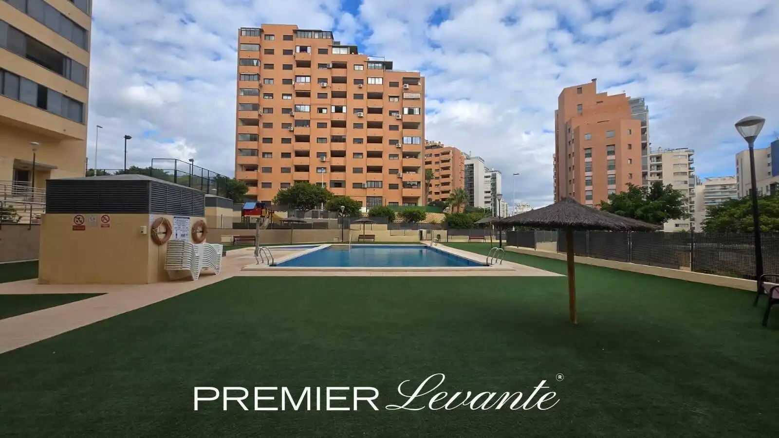 Exterior view of Flat for sale in Villajoyosa / La Vila Joiosa  with Community pool