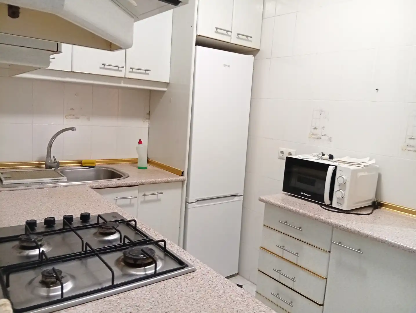 Cocina de Piso en venta en Getafe con Calefacción, Terraza y Balcón