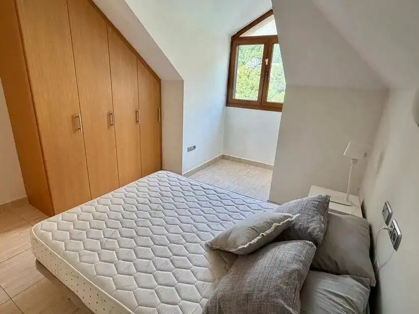 Bedroom of Attic for sale in Benalmádena  with Air Conditioner, Private garden and Terrace