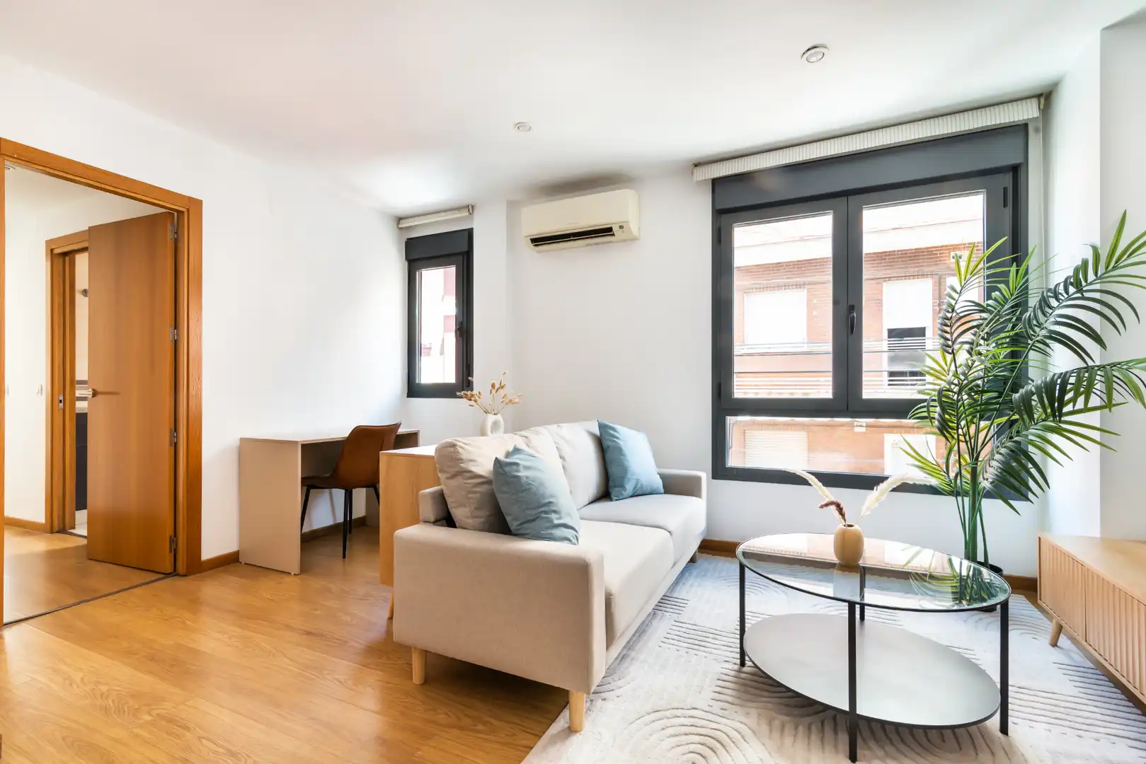 Sala d'estar de Pis de lloguer en Madrid amb Aire condicionat, Calefacció i Terrassa