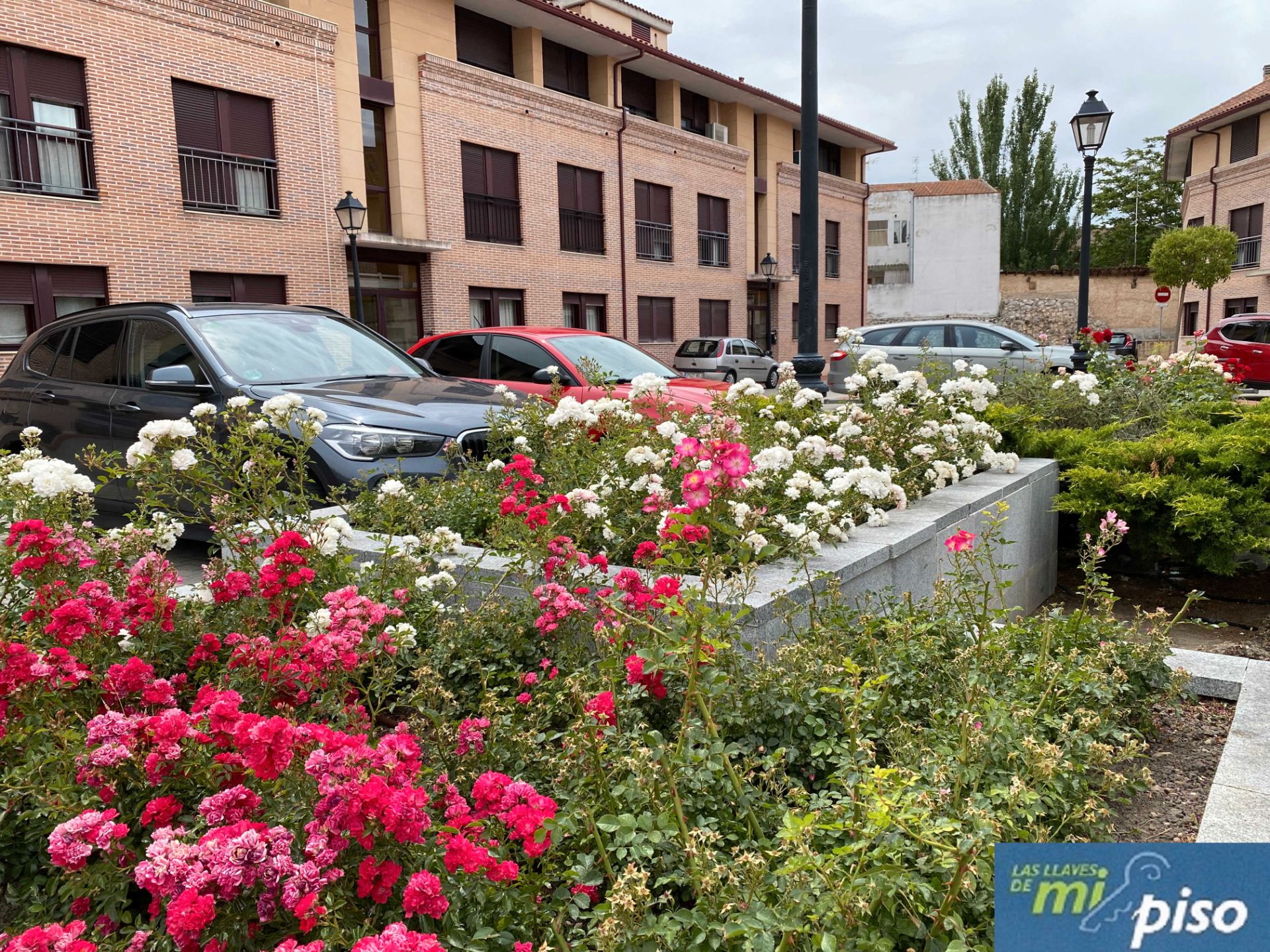 Exterior view of Flat for sale in Olmedo  with Heating, Parquet flooring and Storage room