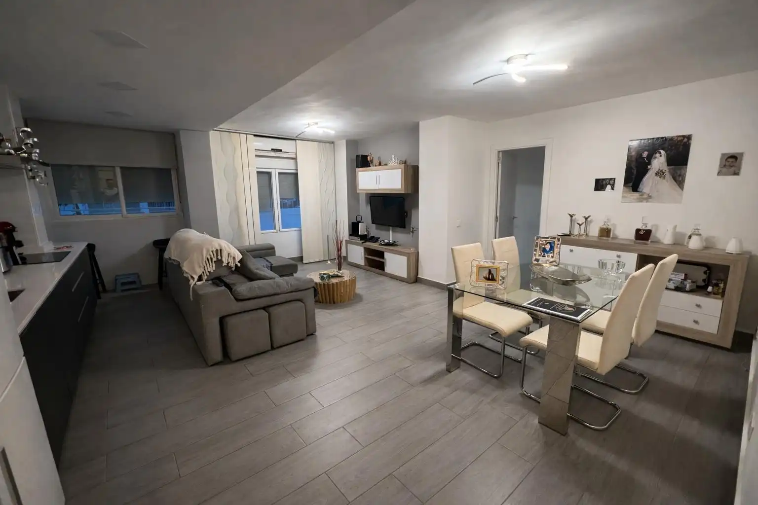 Piso en venta en  Sevilla Capital con Aire acondicionado y Trastero