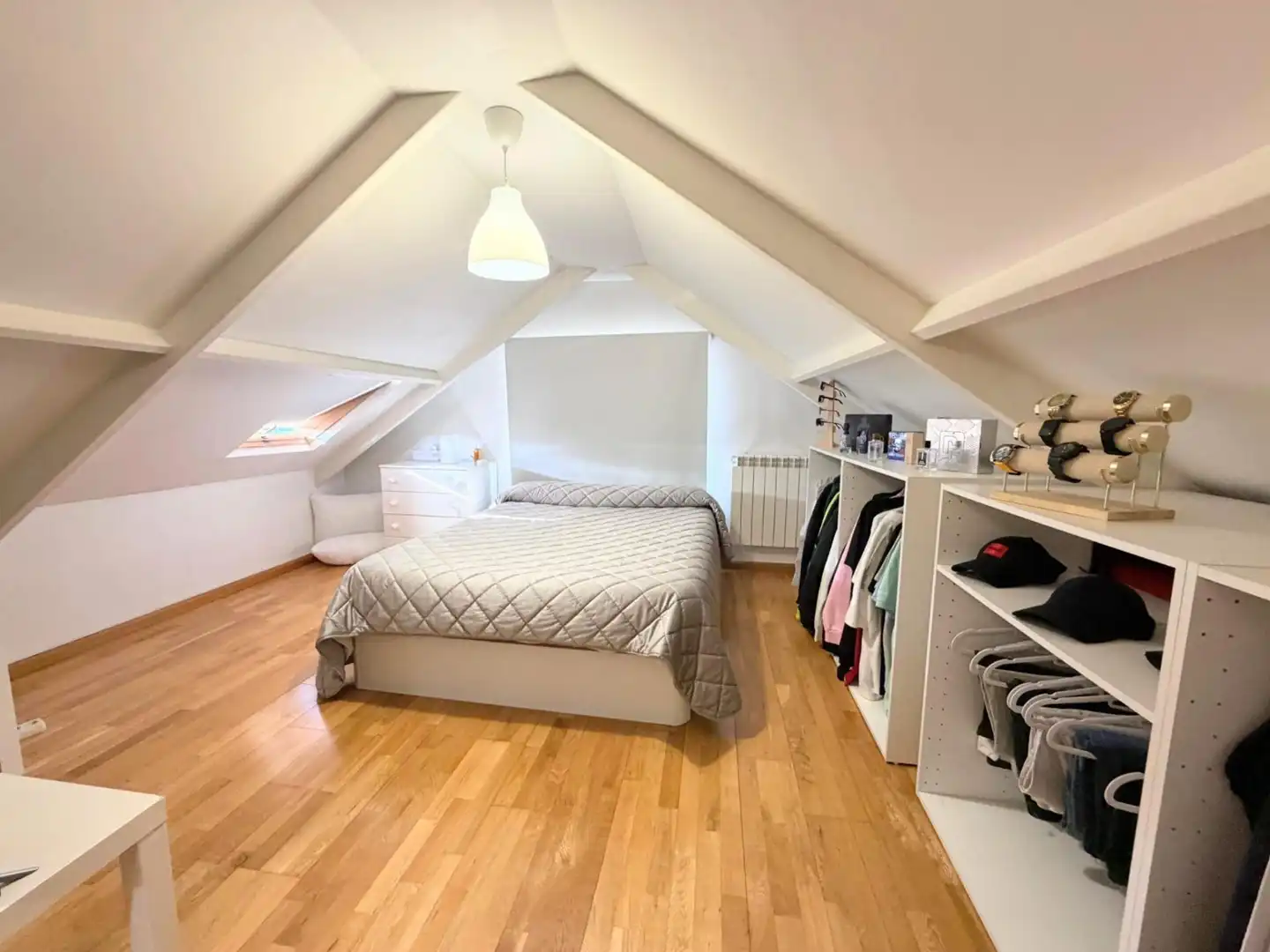 Habitación de Casa adosada en venta en Astorga con Calefacción y Terraza