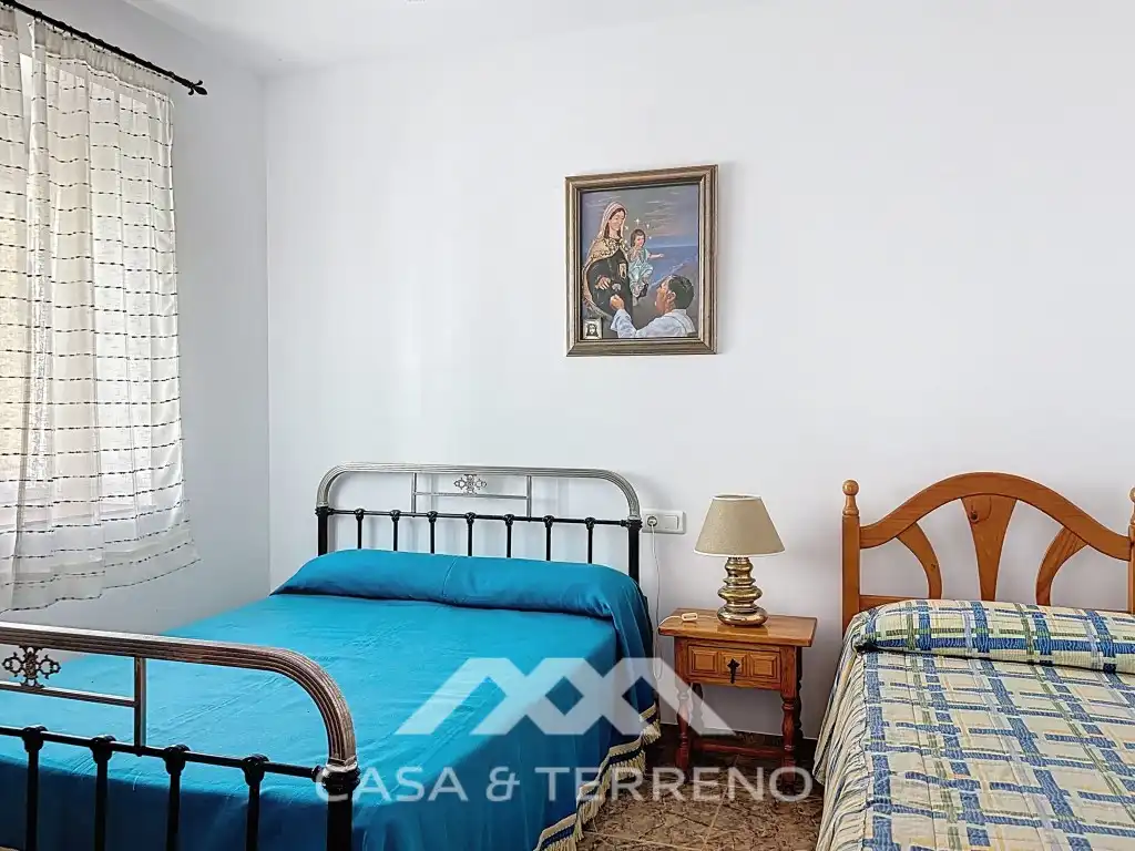 Bedroom of Houses for sale in Zafarraya  with Heating, Furnished and Balcony