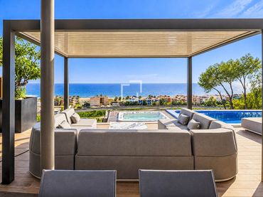 Villa avec balcon à louer à Les Botigues de Sitges