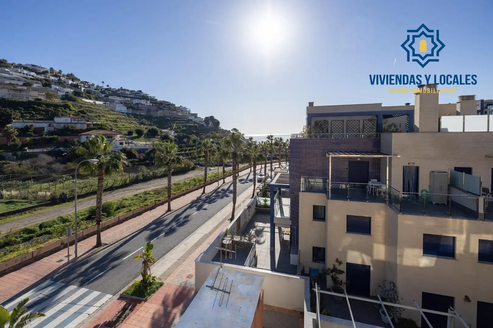 Vista exterior de Piso en venta en Almuñécar con Aire acondicionado, Jardín privado y Terraza
