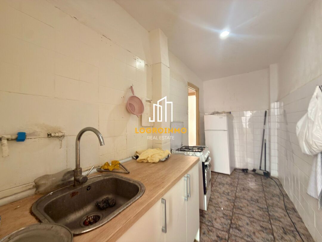 Cocina de Piso en venta en  Logroño