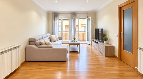 Photo 2 of Flat for rent in Sant Hipòlit de Voltregà, Barcelona