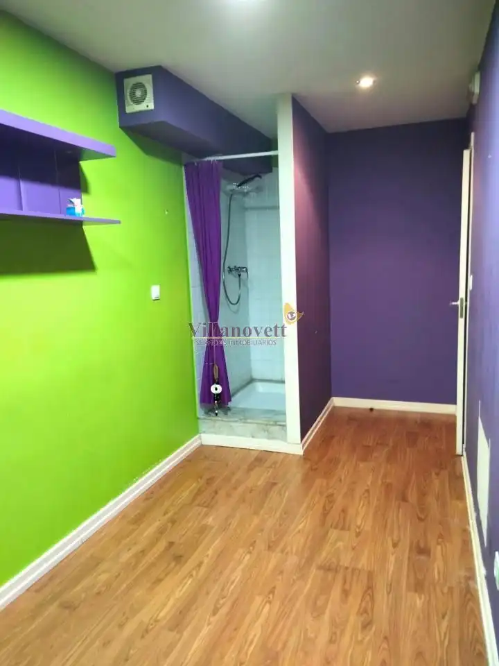 Local comercial en venda a Redondela, imagen 2
