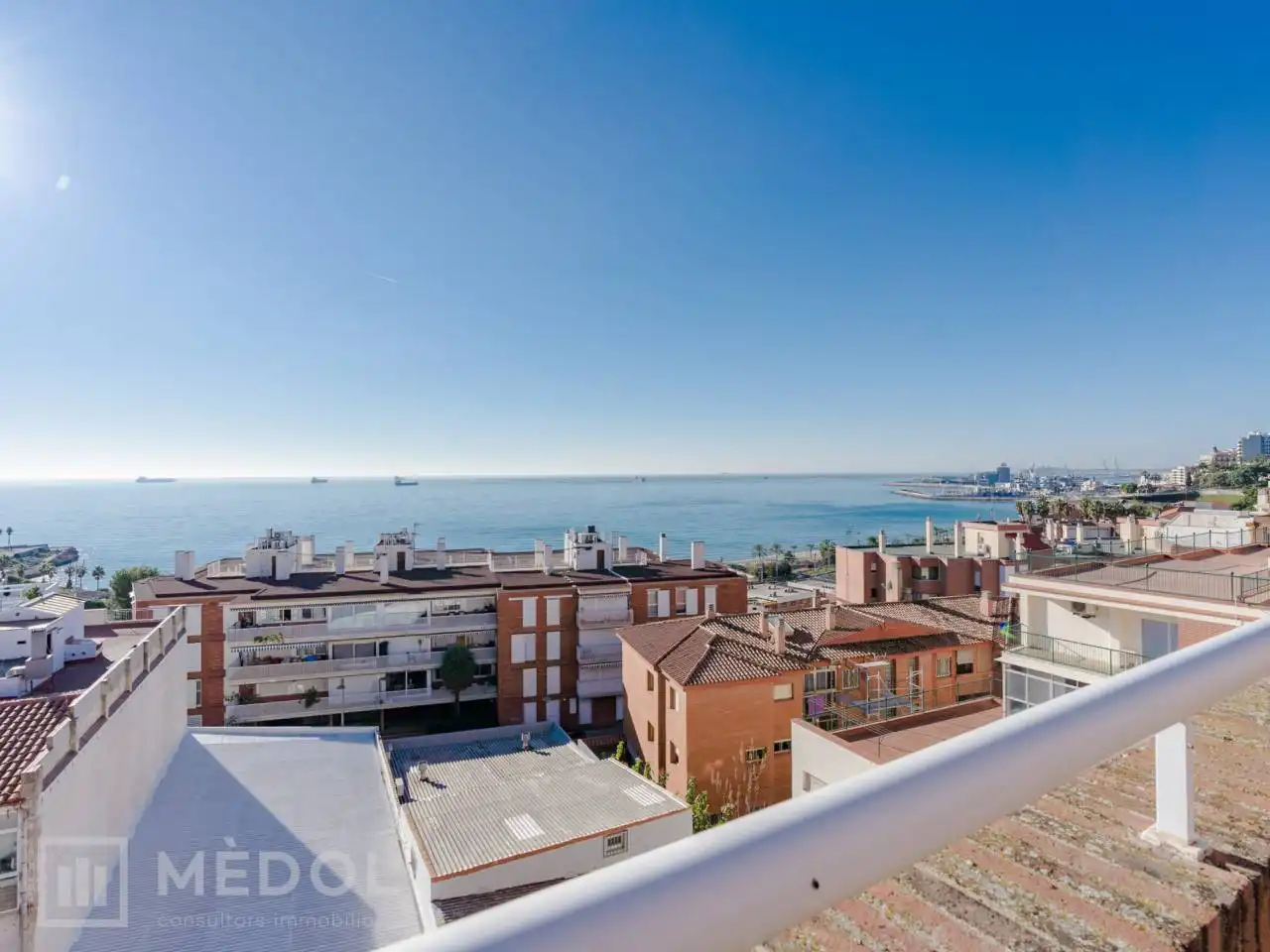 Exterior view of Houses for sale in Tarragona  with Air Conditioner, Heating and Parquet flooring