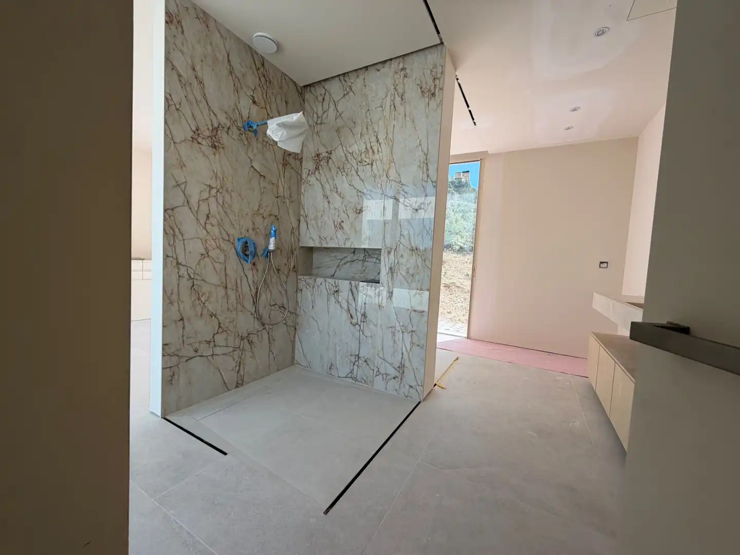Bathroom of Houses for sale in Calvià  with Air Conditioner, Heating and Private garden