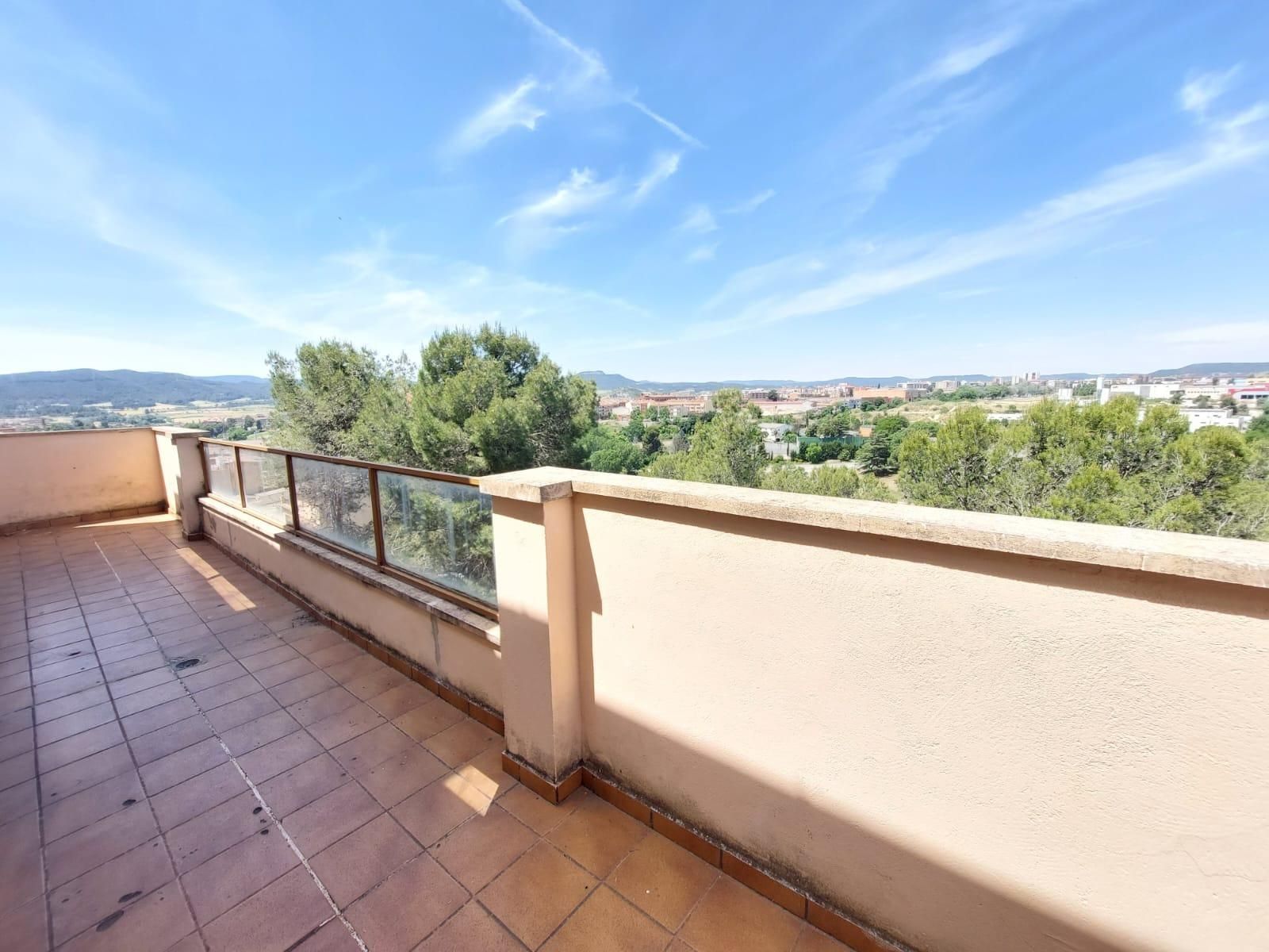 Terrassa de Casa o xalet en venda en Òdena amb Calefacció, Jardí privat i Terrassa