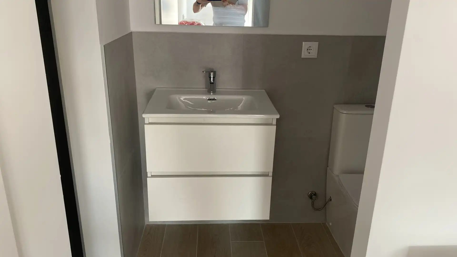 Baño de Piso de alquiler en Vic con Calefacción, Amueblado y Microondas