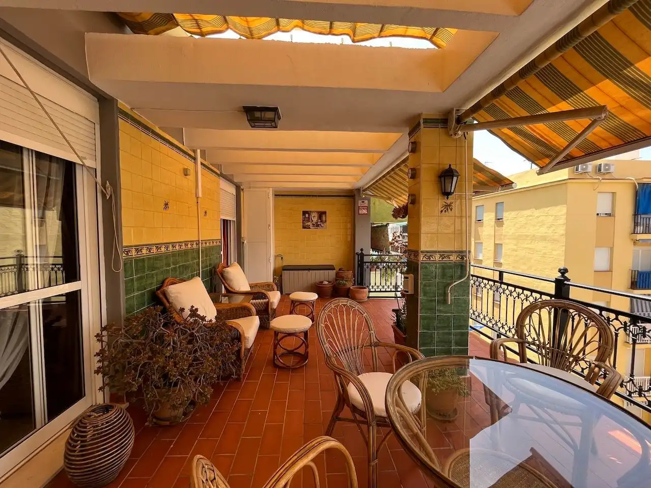 Terraza de Ático de alquiler en Vélez-Málaga con Aire acondicionado, Calefacción y Terraza