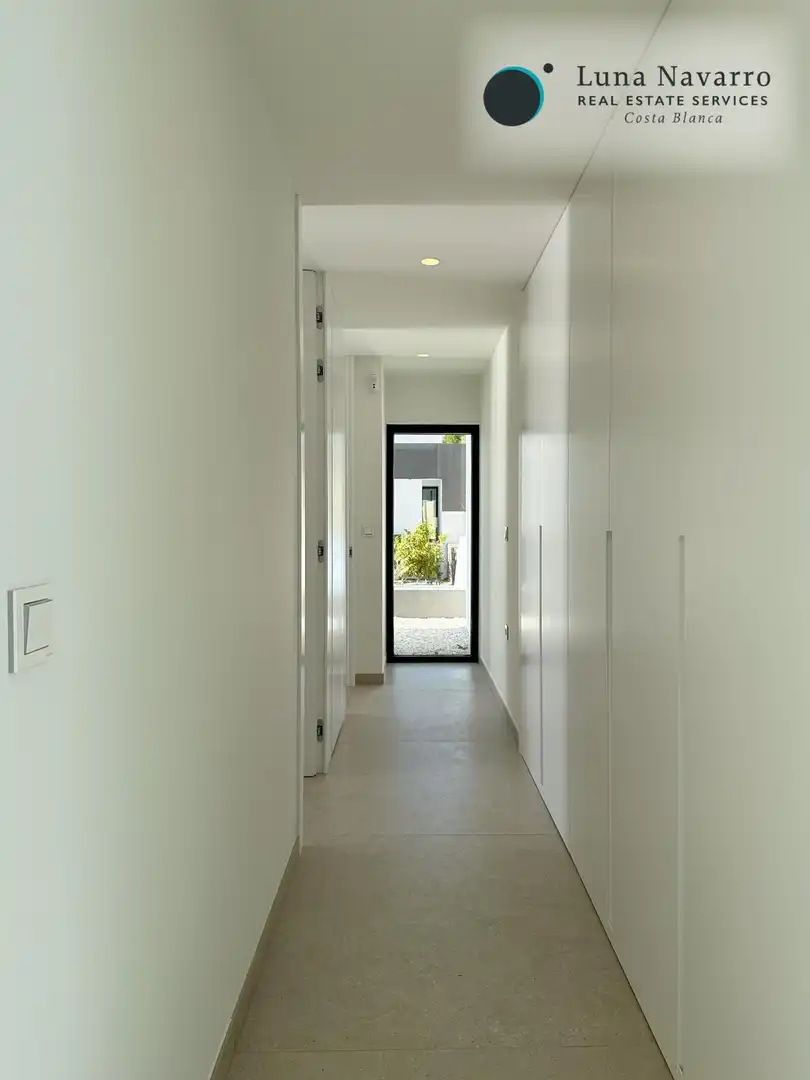 Detached house with pool for sale in Calle Media, imagen 17
