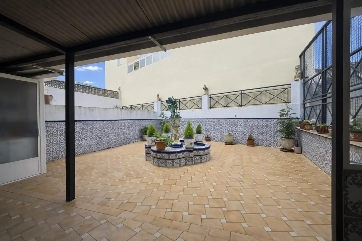 Terrace of Houses for sale in Plasencia  with Air Conditioner, Terrace and Storage room