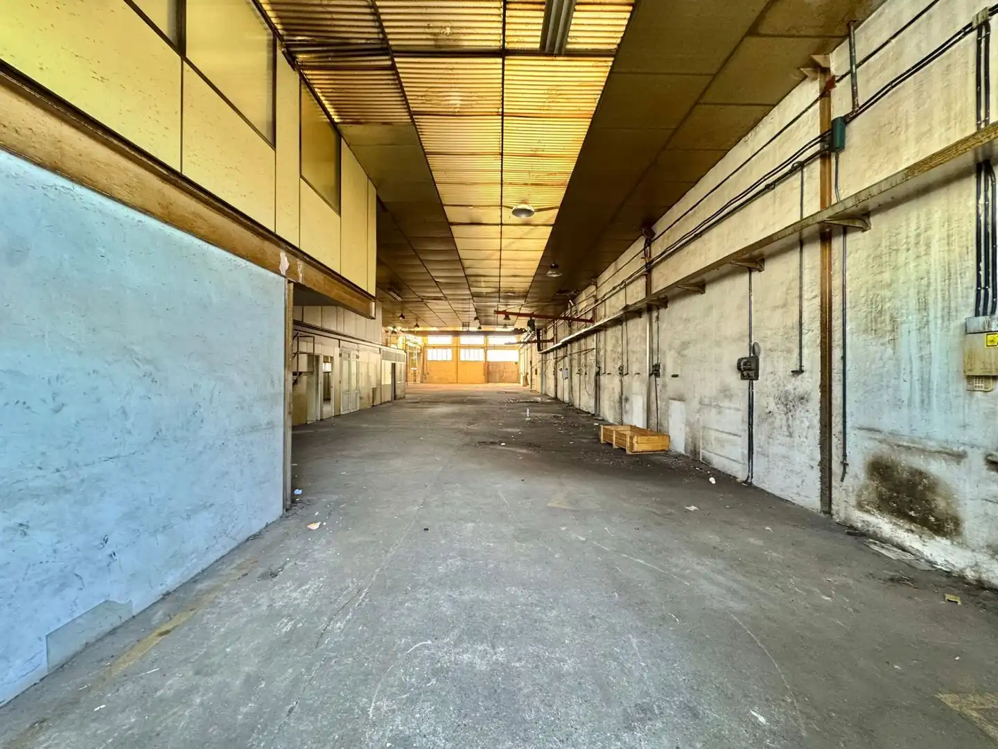 Nave industrielle à louer à La Portalada - Varea