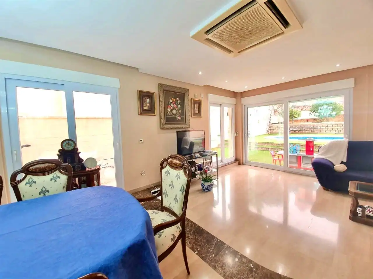 Villa mit Pool zum Verkauf in Playa de San Juan - El Cabo de las Huertas, imagen 9