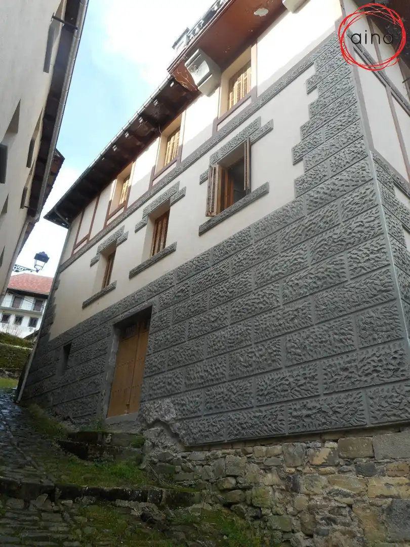 Exterior view of Country homes for sale in Uztárroz / Uztarroze  with Private garden, Terrace and Furnished