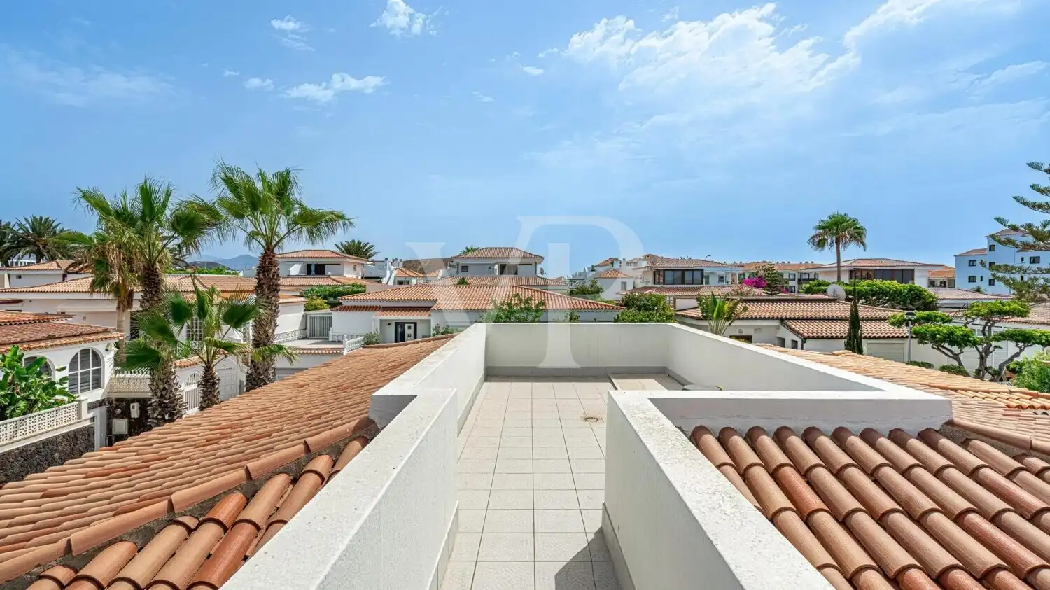 Terrace of Houses for sale in Arona  with Air Conditioner, Parquet flooring and Terrace
