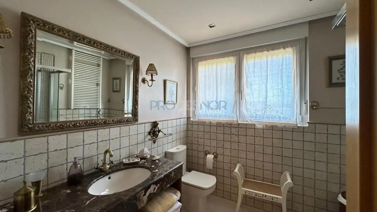 Reihenhaus mit Pool zum Verkauf in Rengalengo, imagen 32