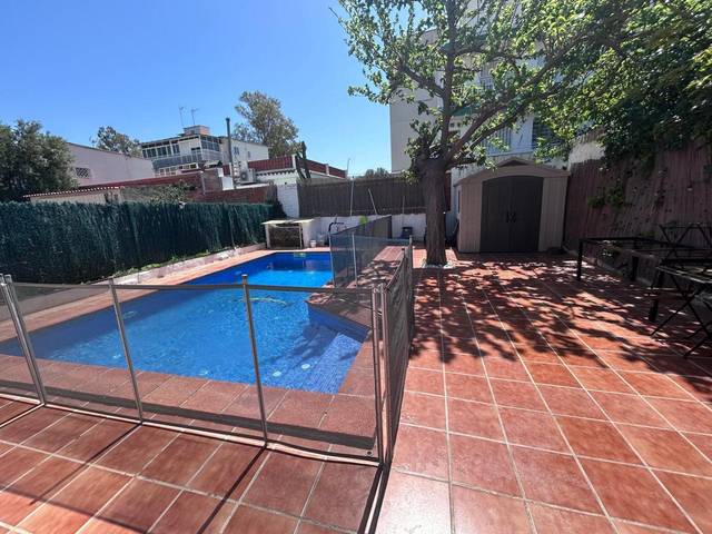 Casa adosada en Venta en Bellamar