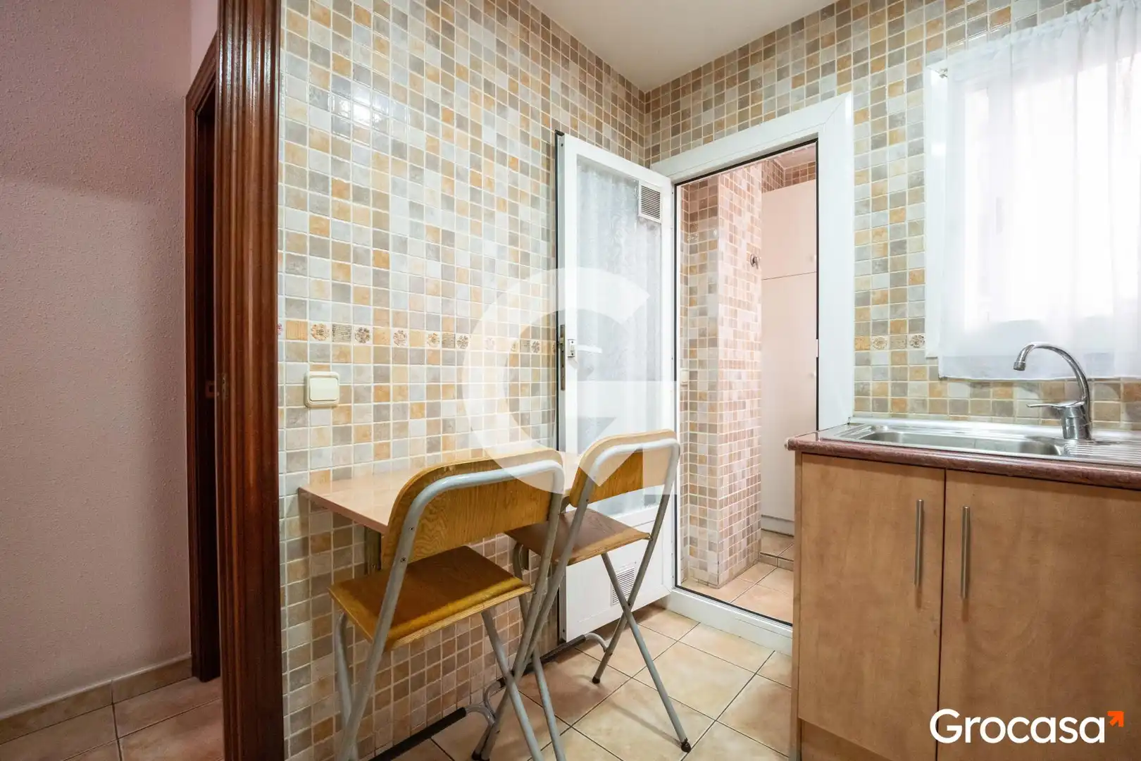 Kitchen of Flat for sale in Mataró  with Heating, Oven and TV