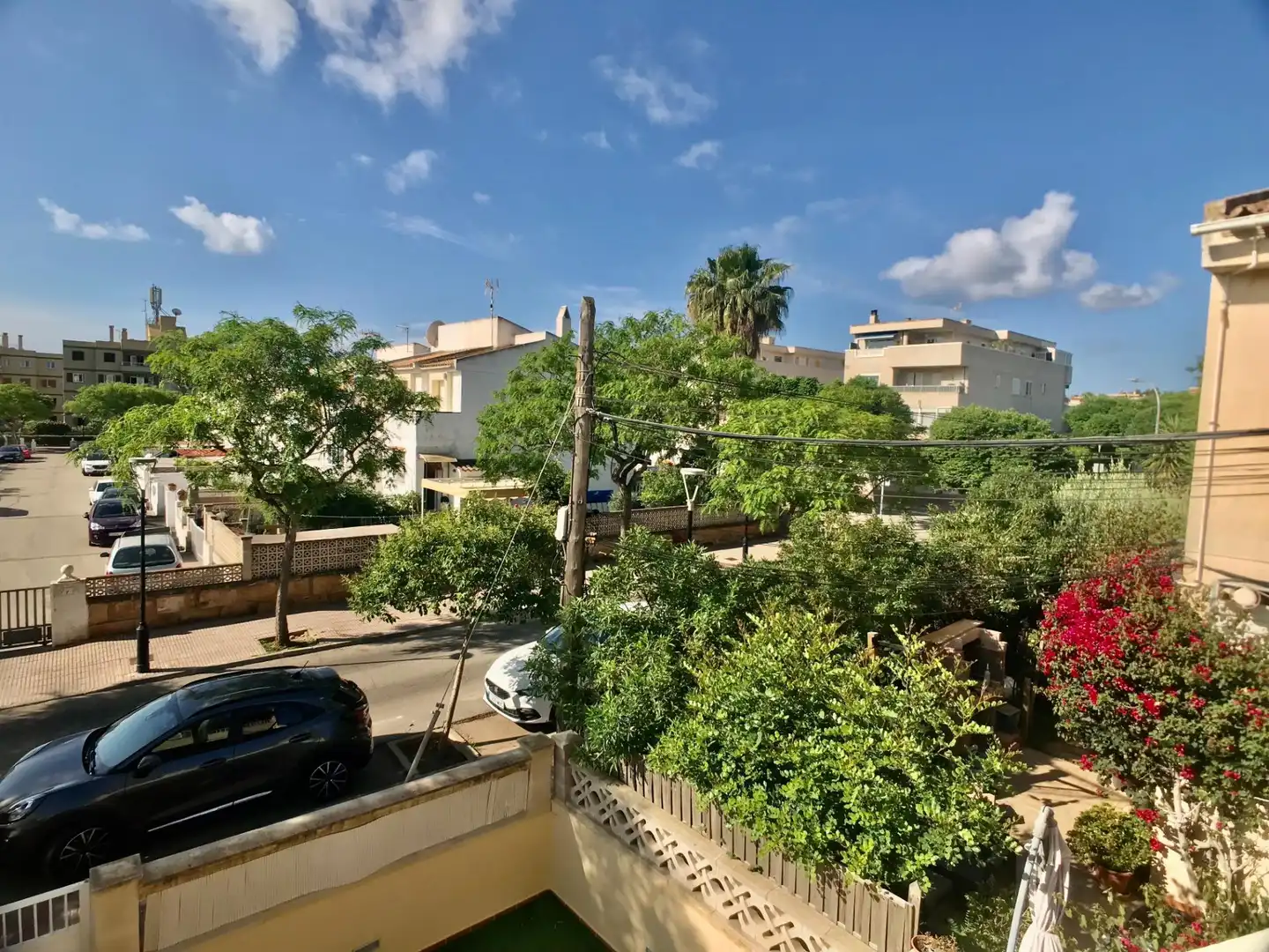 Vista exterior de Casa adosada de lloguer en Calvià amb Jardí privat, Parquet i Terrassa