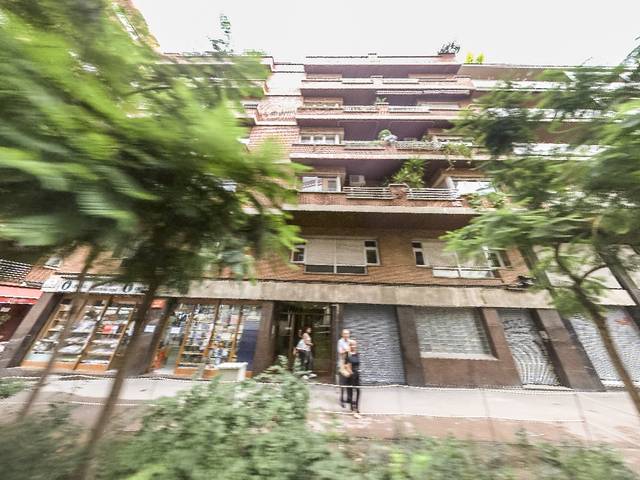 Ático en Venta en C/ Jules Verne en El Putget i el Farró