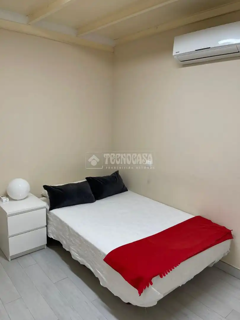 Habitación de Piso en venta en Madrid con Aire acondicionado y Calefacción