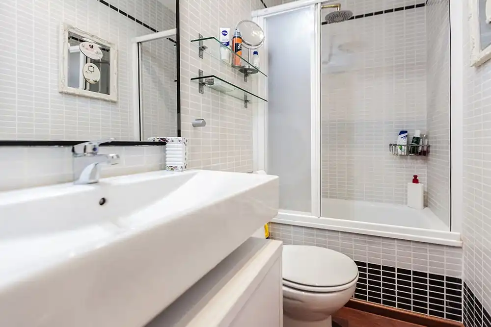 Baño de Piso en venta en Barcelona con Aire acondicionado y Calefacción