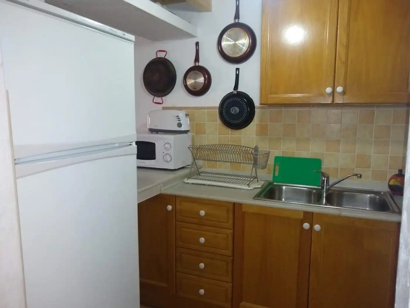 Cuina de Pis en venda en San Agustín amb Calefacció, Moblat i Balcó