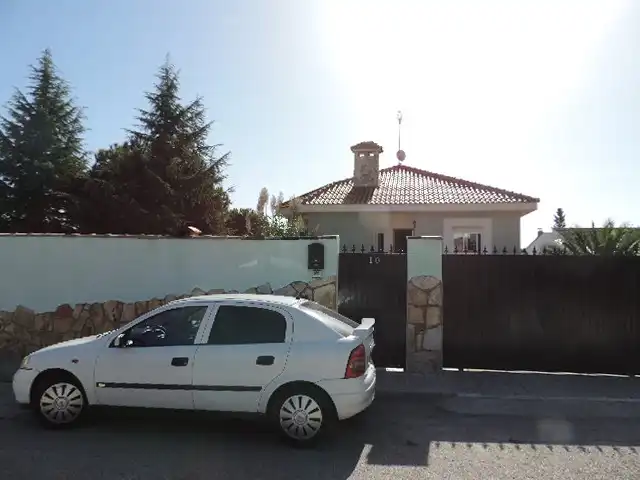 Piso en venta en Villa del Prado