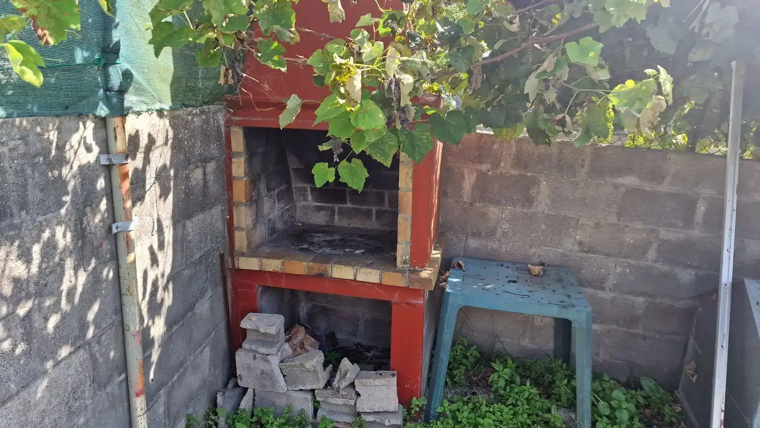 Jardí de Casa o xalet en venda en Carballo amb Jardí privat, Terrassa i Traster