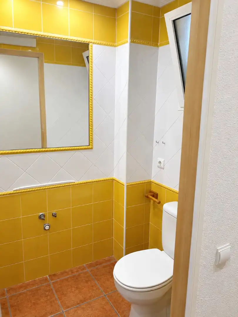 Flat with balcony for sale in Sant Josep - Zona Hospital, imagen 10