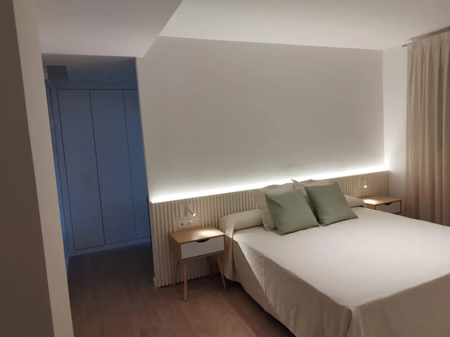 Bedroom of Apartments for rent in Marbella  with Air Conditioner, Heating and Terrace