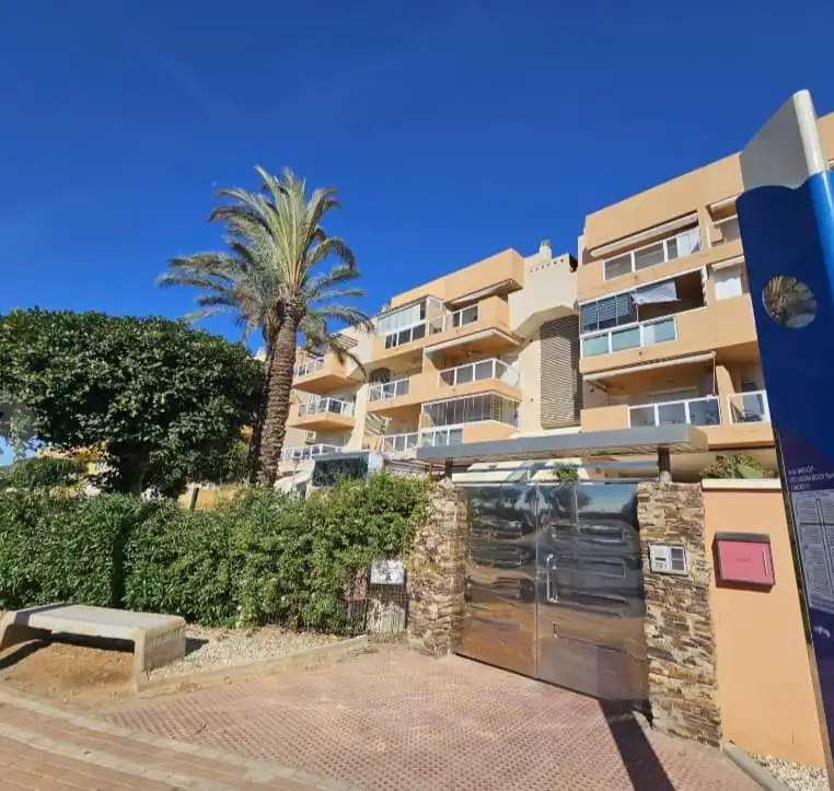 Appartement avec terrasse à vendre à Calle Almadraba 4
