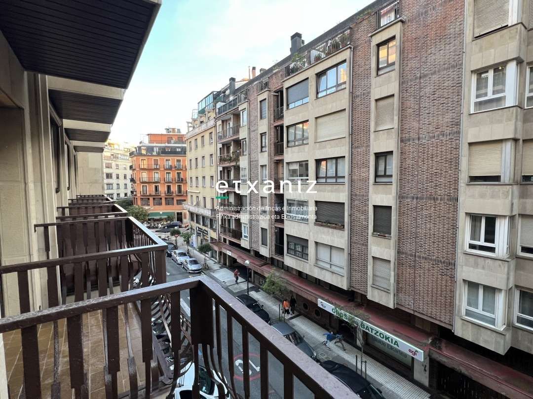 Exterior view of Flat to rent in Donostia - San Sebastián   with Heating, Oven and Washing machine