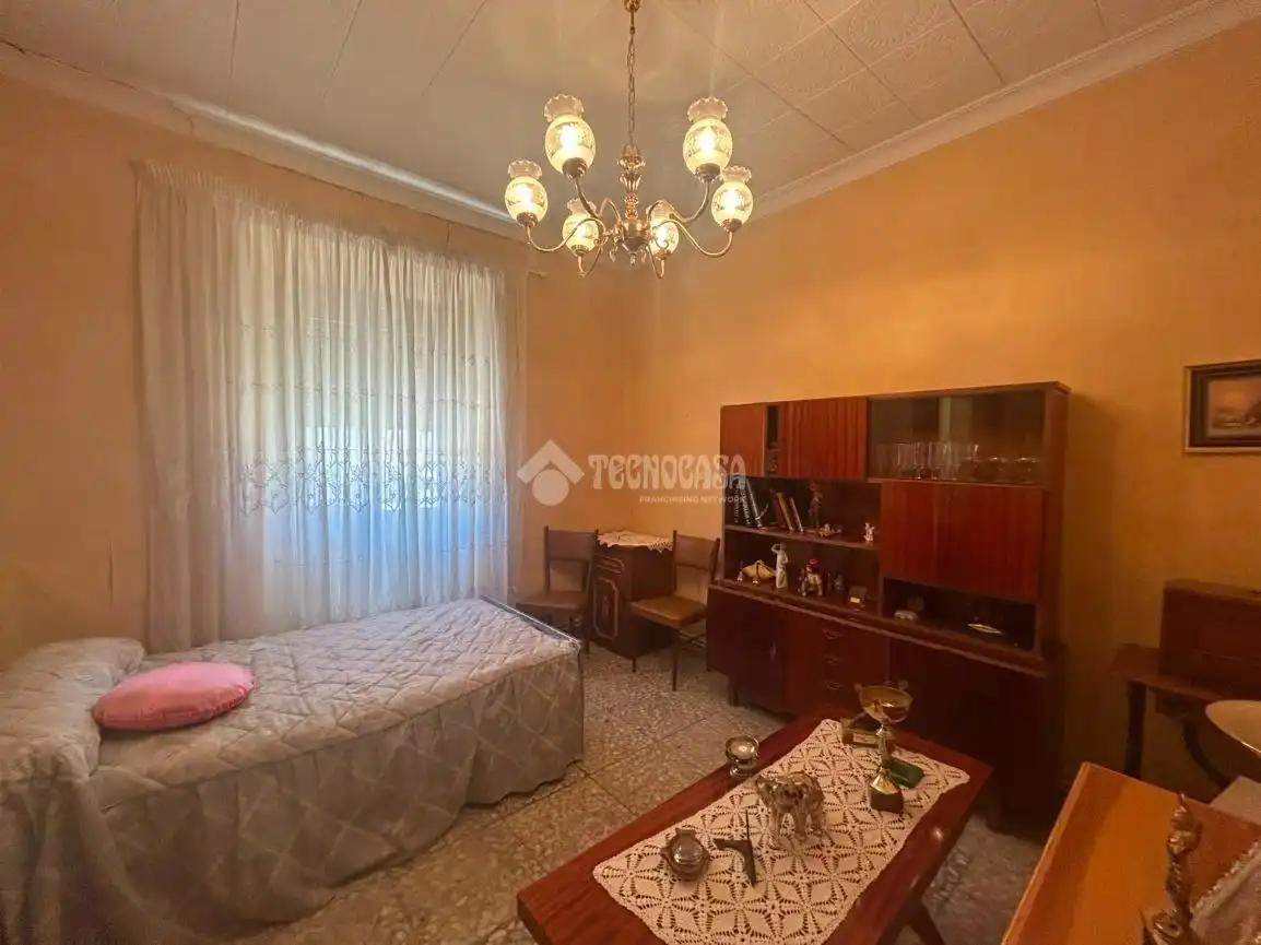 Sala d'estar de Casa adosada en venda en Puertollano